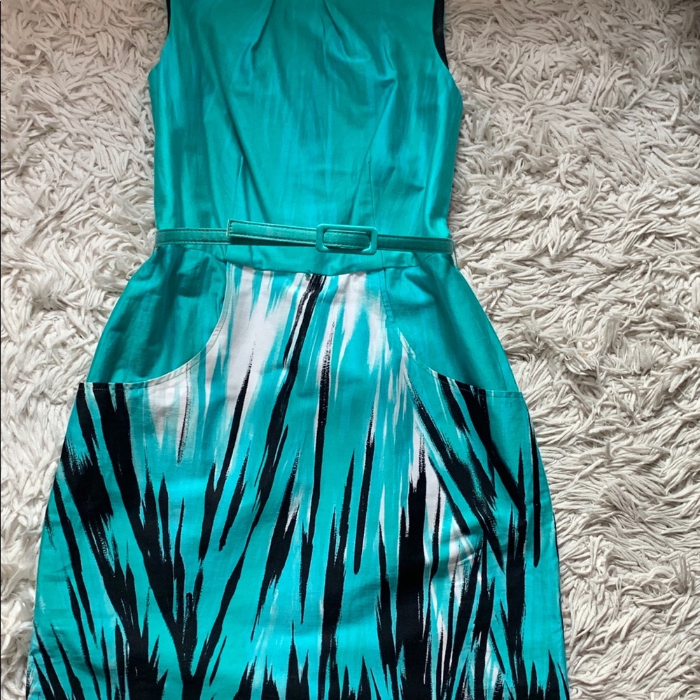 Dress - Picture 3 of 3